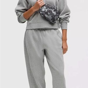 NWT Lululemon Everywhere Belt Bag Camo Grey/Onyx 1L